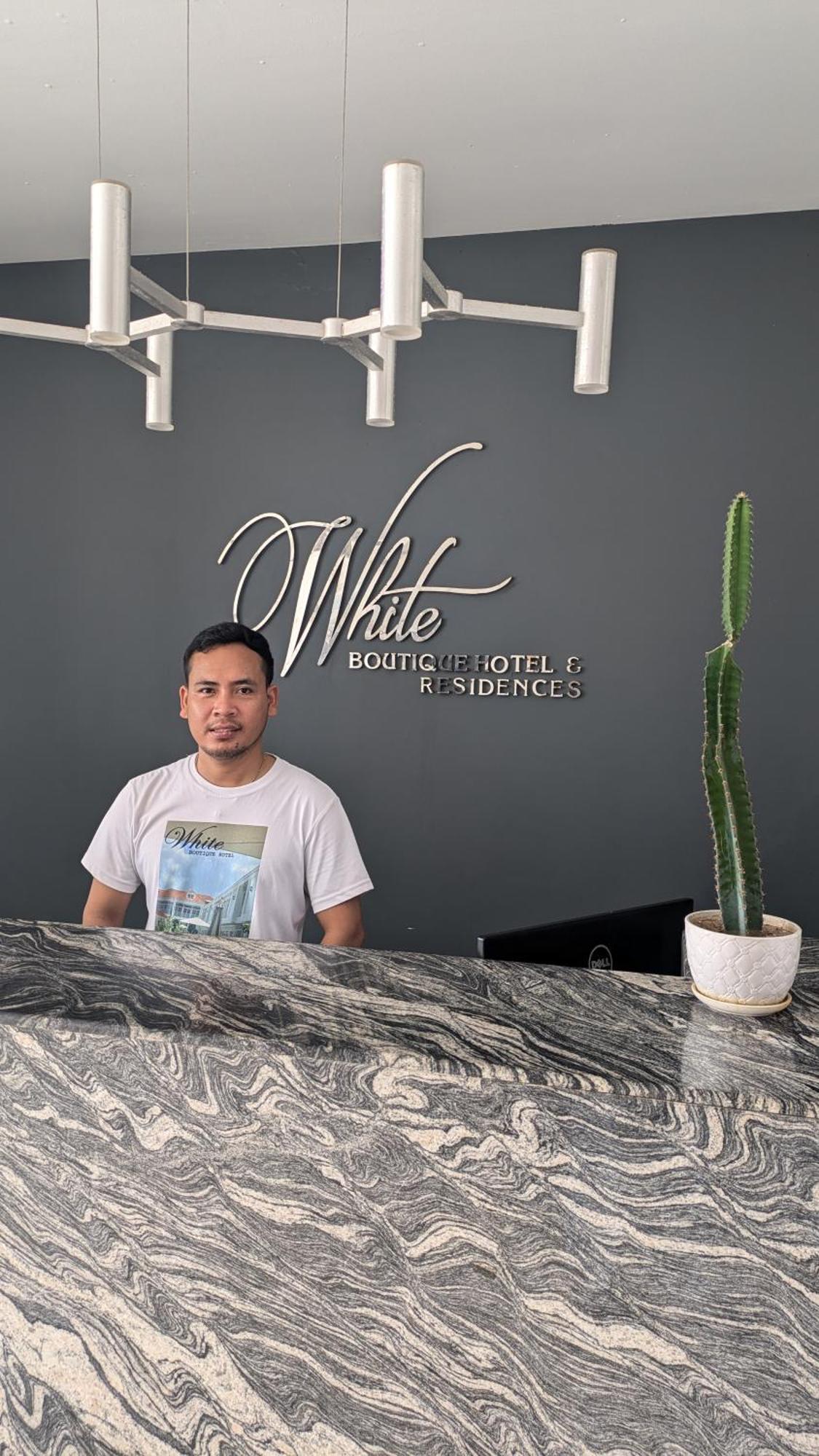 White Boutique Hotel&Residences Sihanoukville Exterior foto