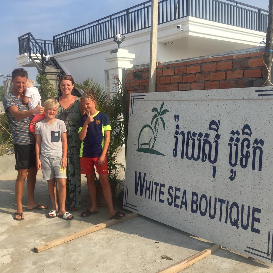 White Boutique Hotel&Residences Sihanoukville Exterior foto
