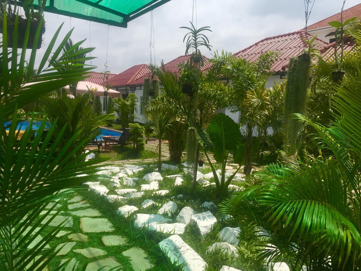 White Boutique Hotel&Residences Sihanoukville Exterior foto
