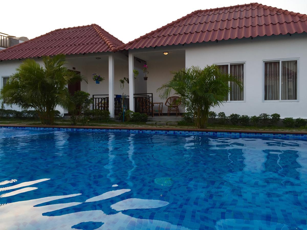 White Boutique Hotel&Residences Sihanoukville Exterior foto