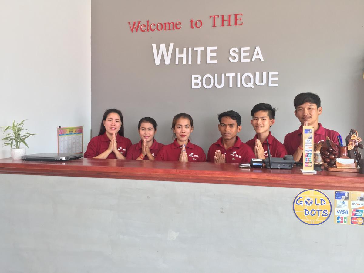 White Boutique Hotel&Residences Sihanoukville Exterior foto
