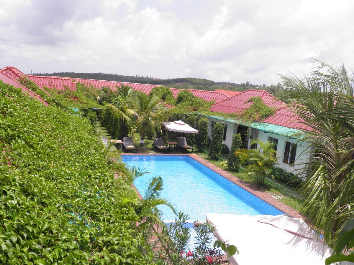 White Boutique Hotel&Residences Sihanoukville Exterior foto